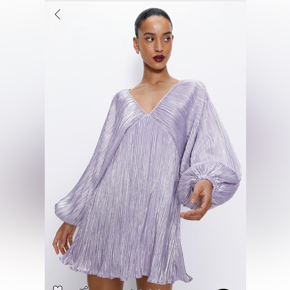 Metallic pleated balloon sleeve mini dress